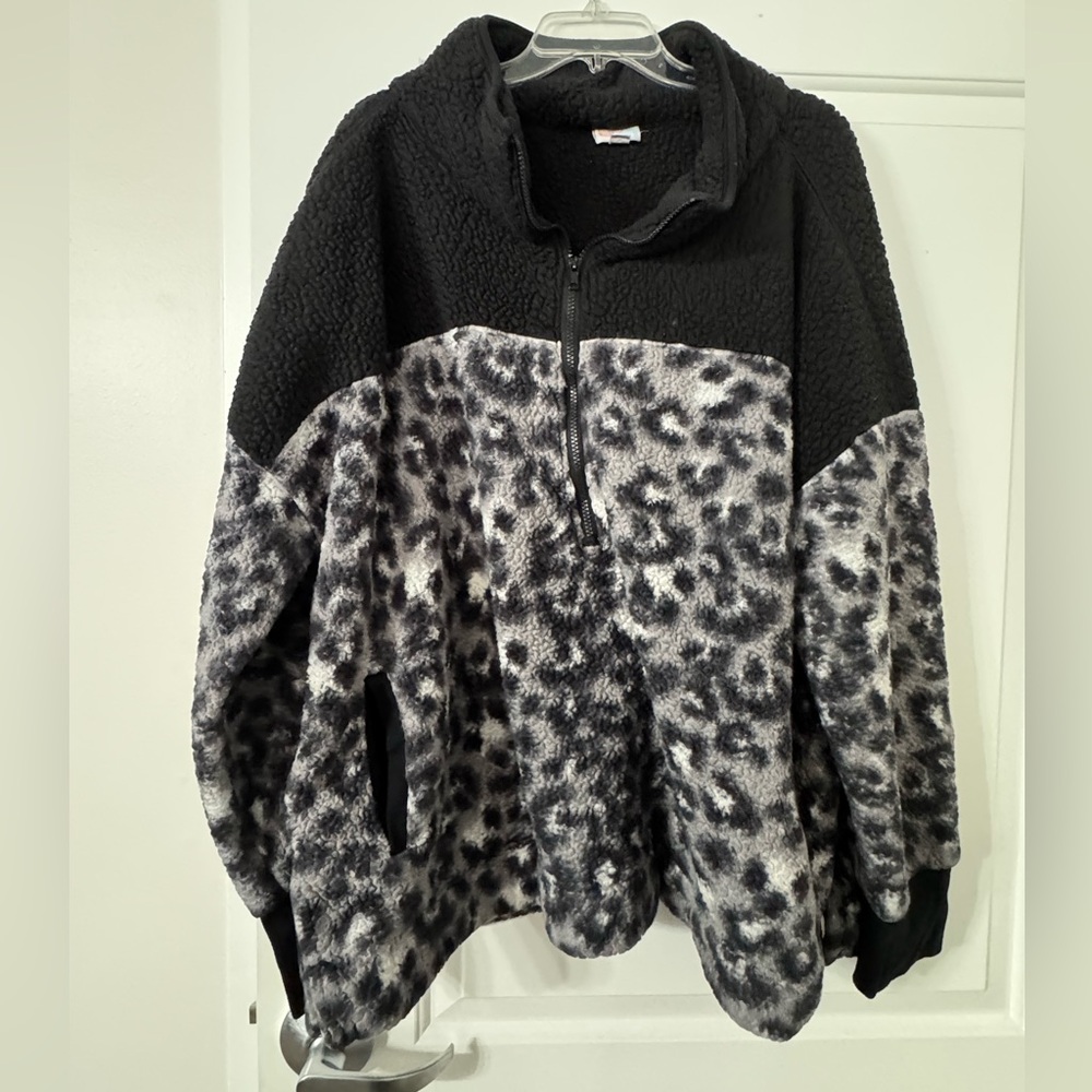 Sherpa pullover